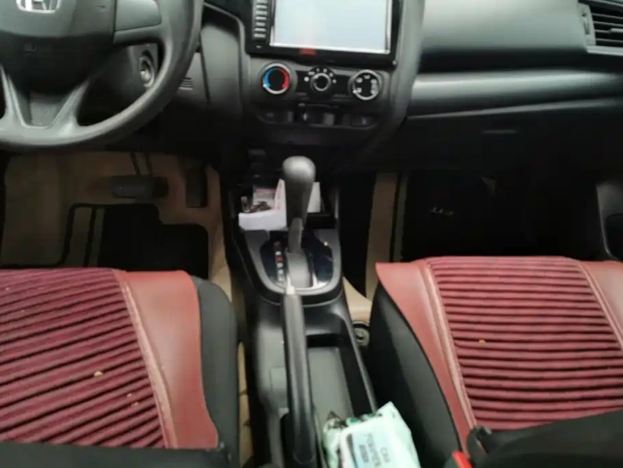 Honda Fit — миниатюра 16