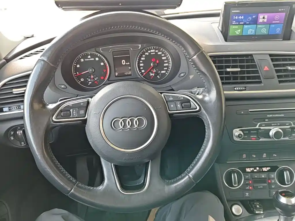 Audi Q3 — миниатюра 11