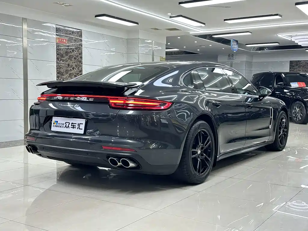 Porsche Panamera — миниатюра 6