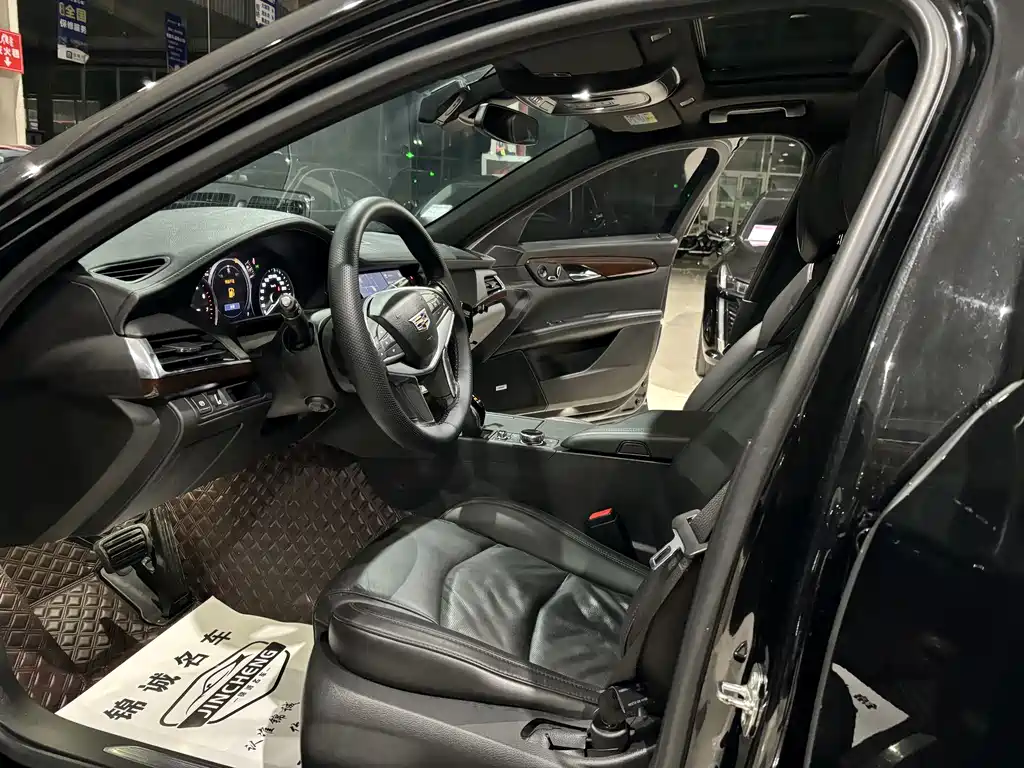 Cadillac CT6 2022 28T