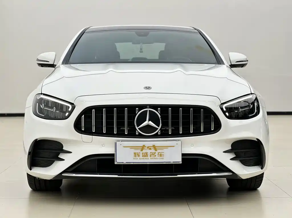 Mercedes-Benz E-Class — миниатюра 2
