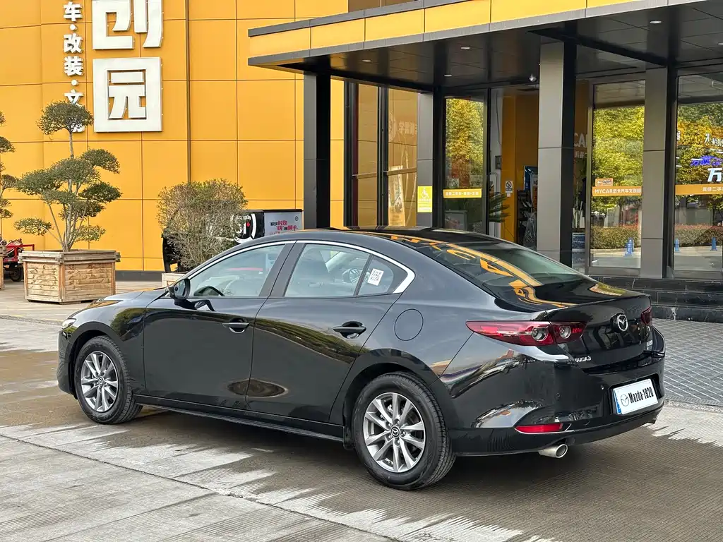 MAZDA 3 ANGKESAILA