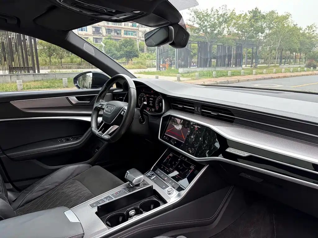 Audi A6L — миниатюра 10