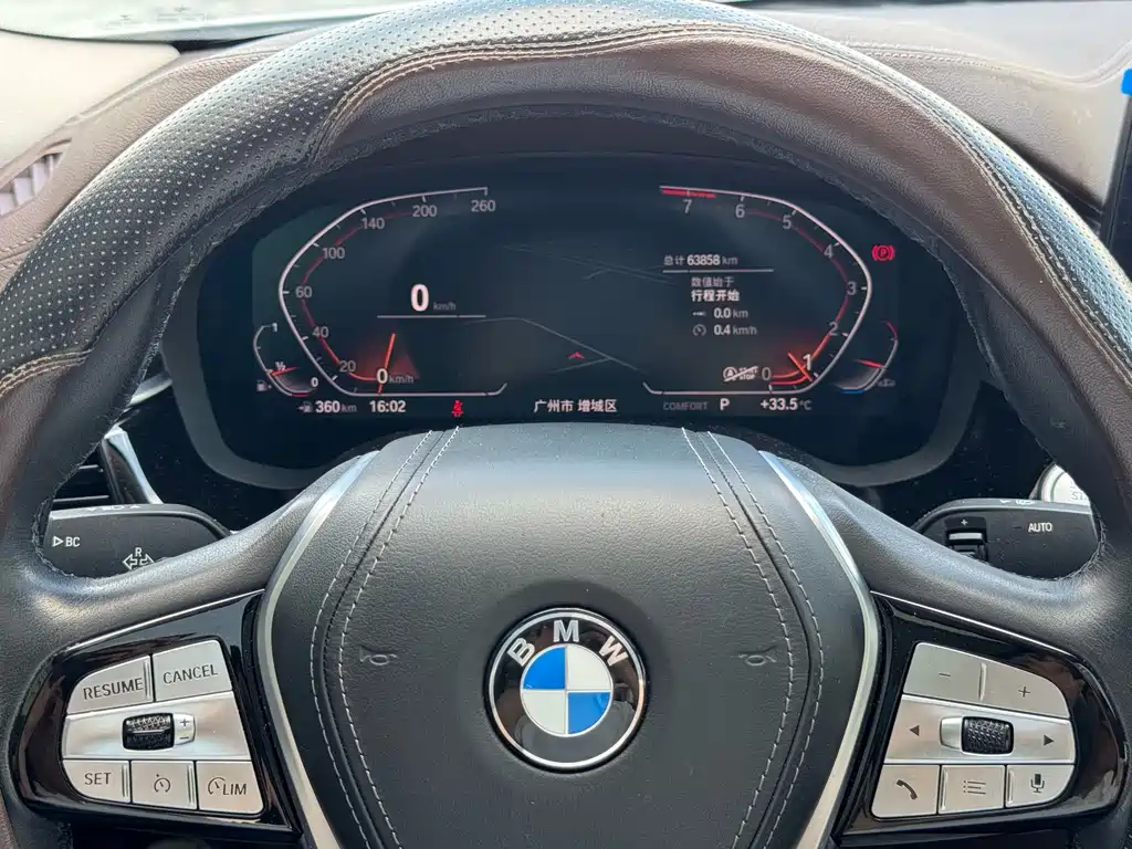 BMW 5 Series — миниатюра 8