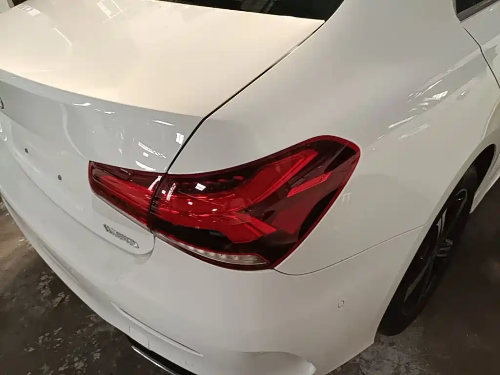 Mercedes-Benz A-Class — миниатюра 8