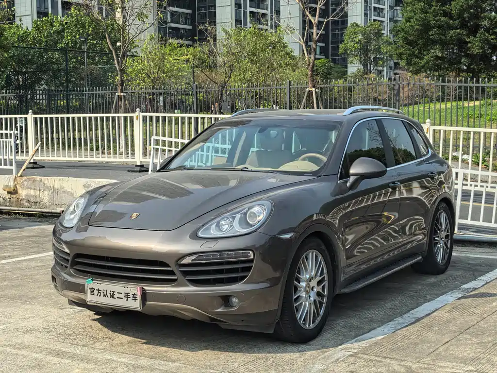 Porsche Cayenne 2012