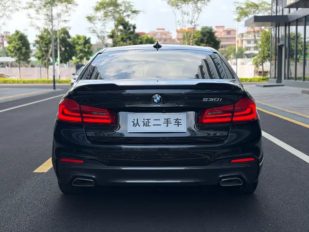 BMW 5 Series (Import) — миниатюра 23