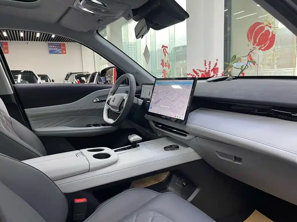 CHANGAN UNI Z NEW ENERGY