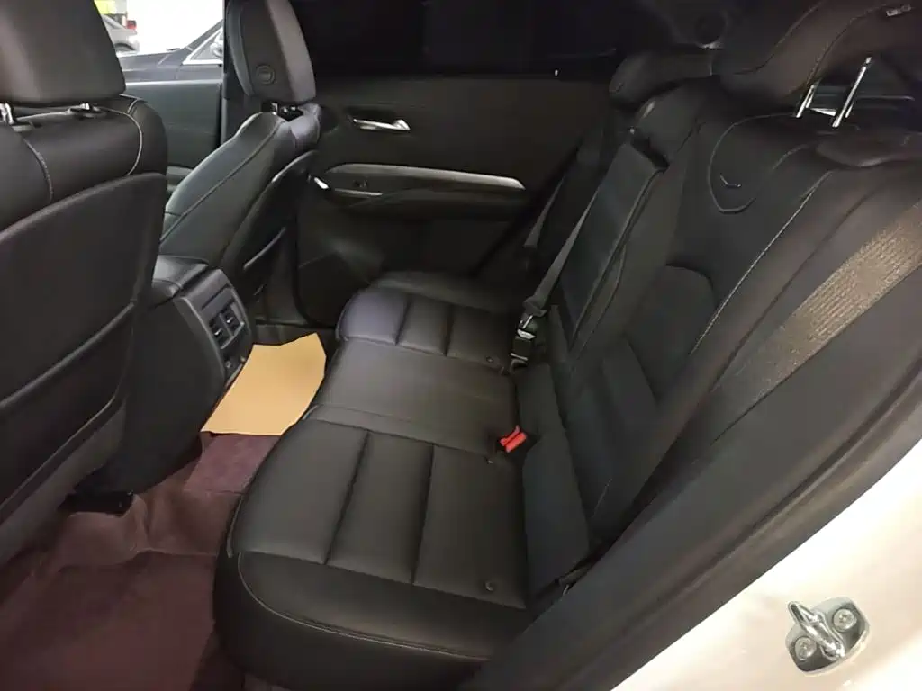 Cadillac XT4 — миниатюра 17