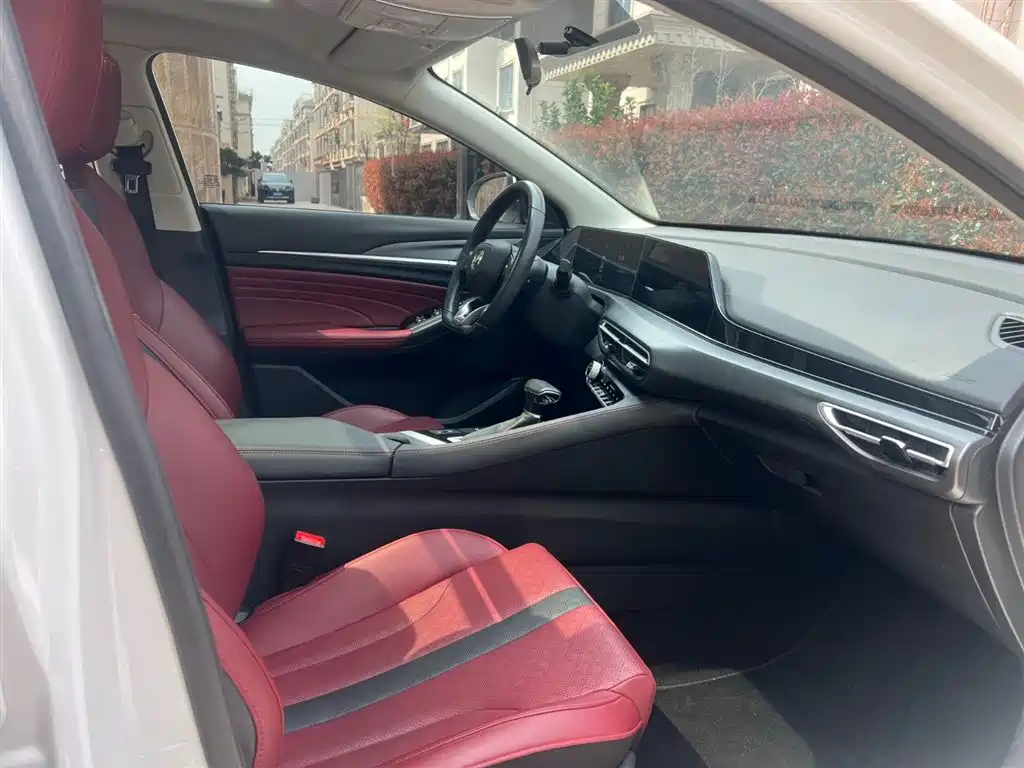 Changan Eado 2022 PLUS NE 1.4T GDI DCT Flagship