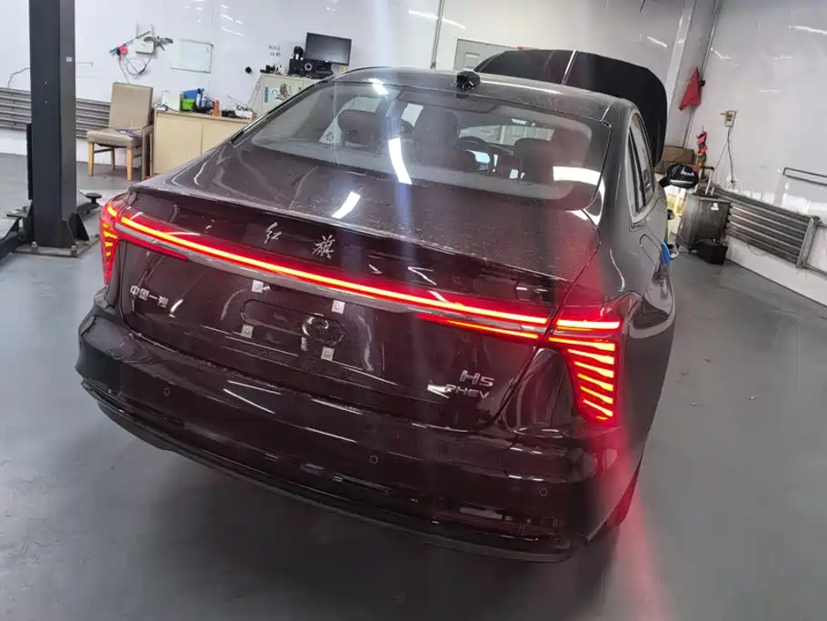 Hongqi Hongqi H5 PHEV — миниатюра 3