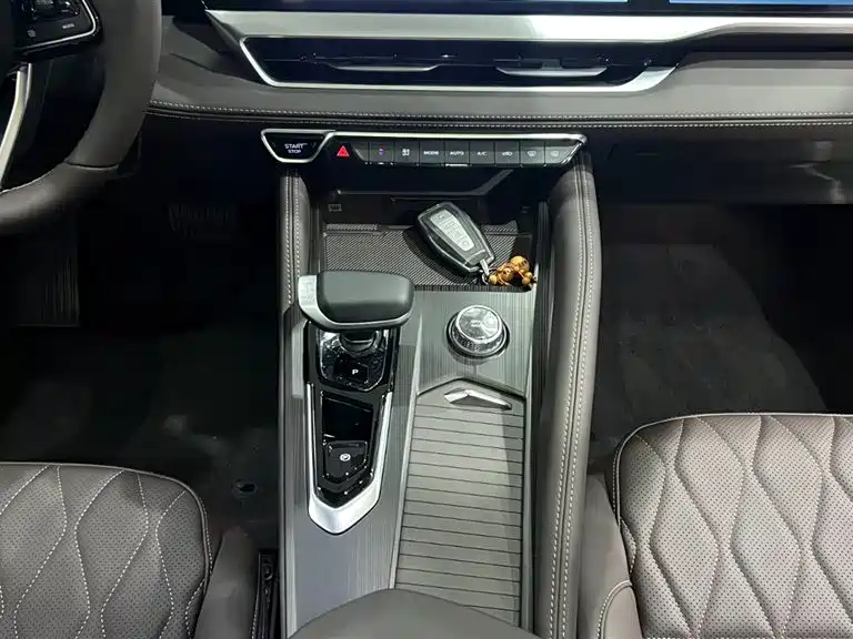 GEELY AUTOMOBILE XINGYUE L