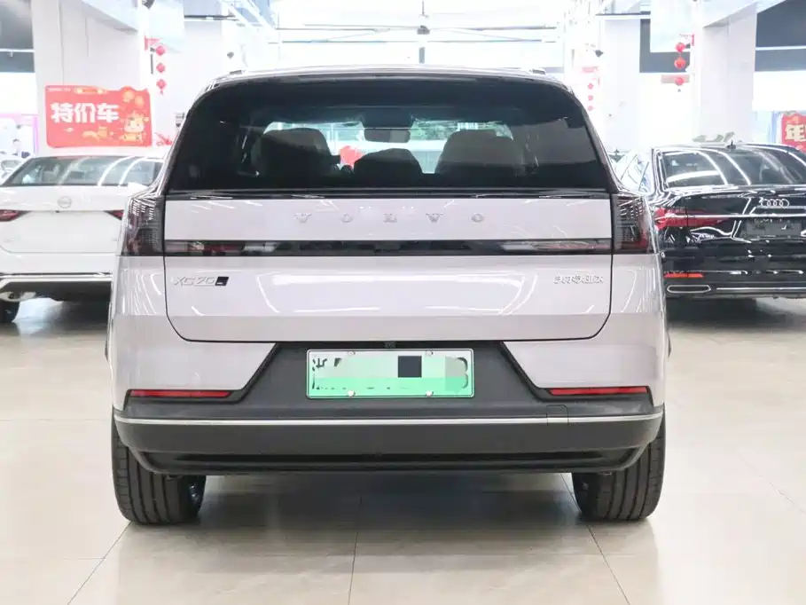 Volvo XC70 PHEV — миниатюра 4