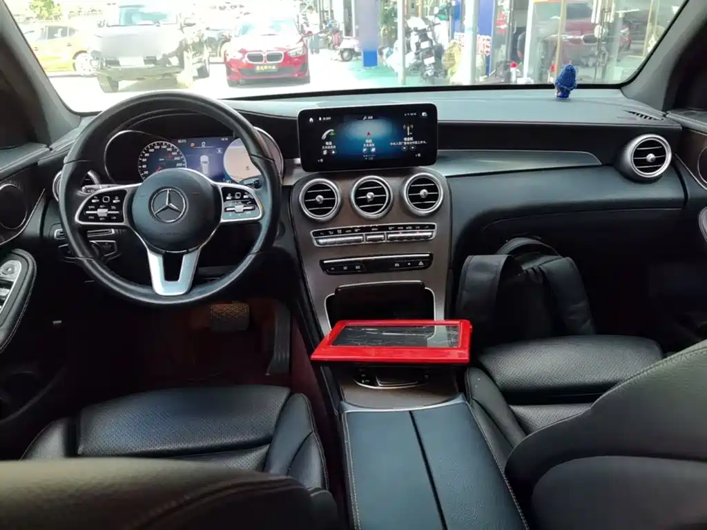 Mercedes-Benz GLC — миниатюра 10