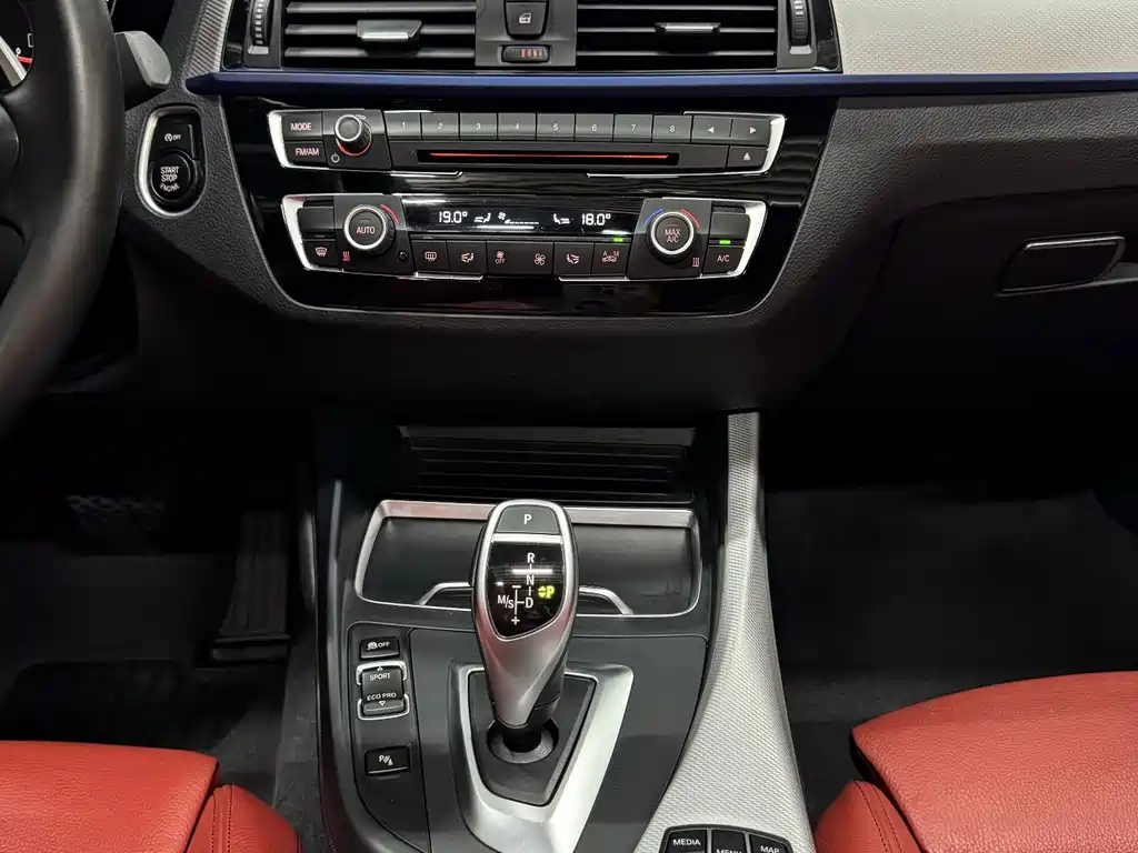BMW 2 Series (Import) — миниатюра 10
