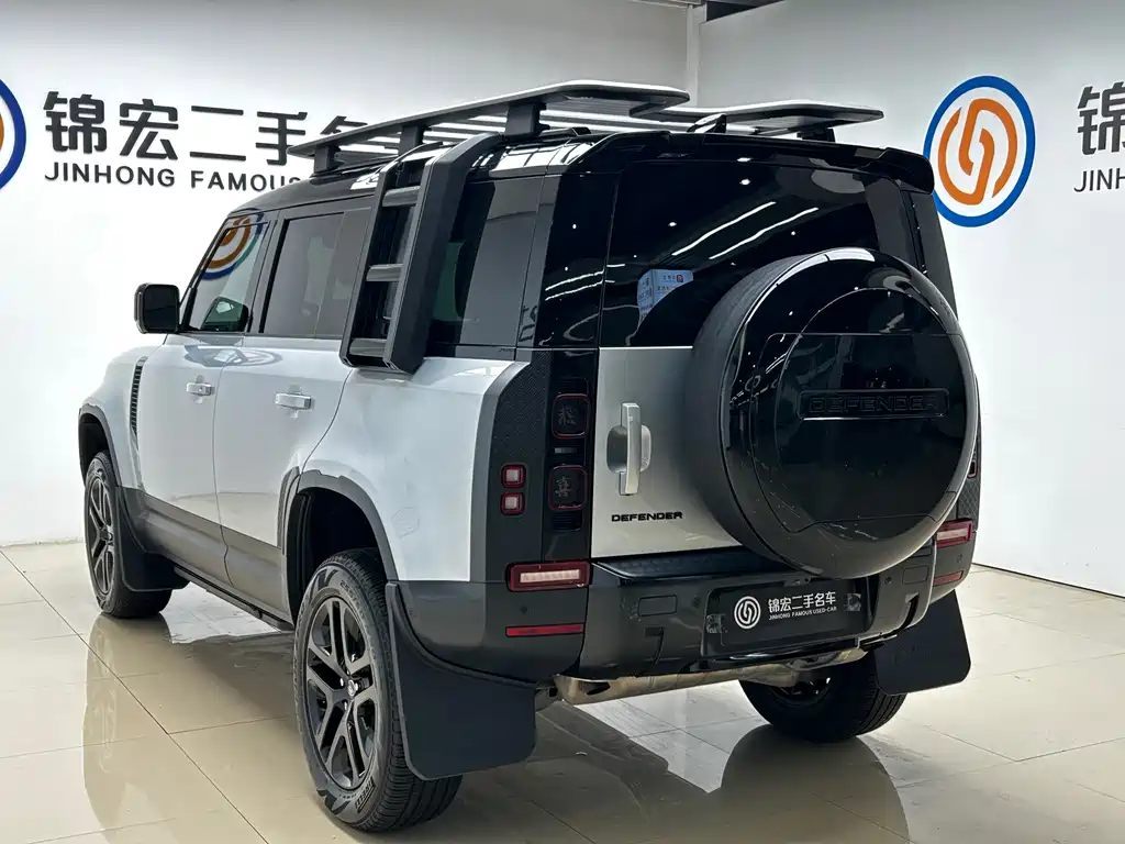 Land Rover Defender — миниатюра 25