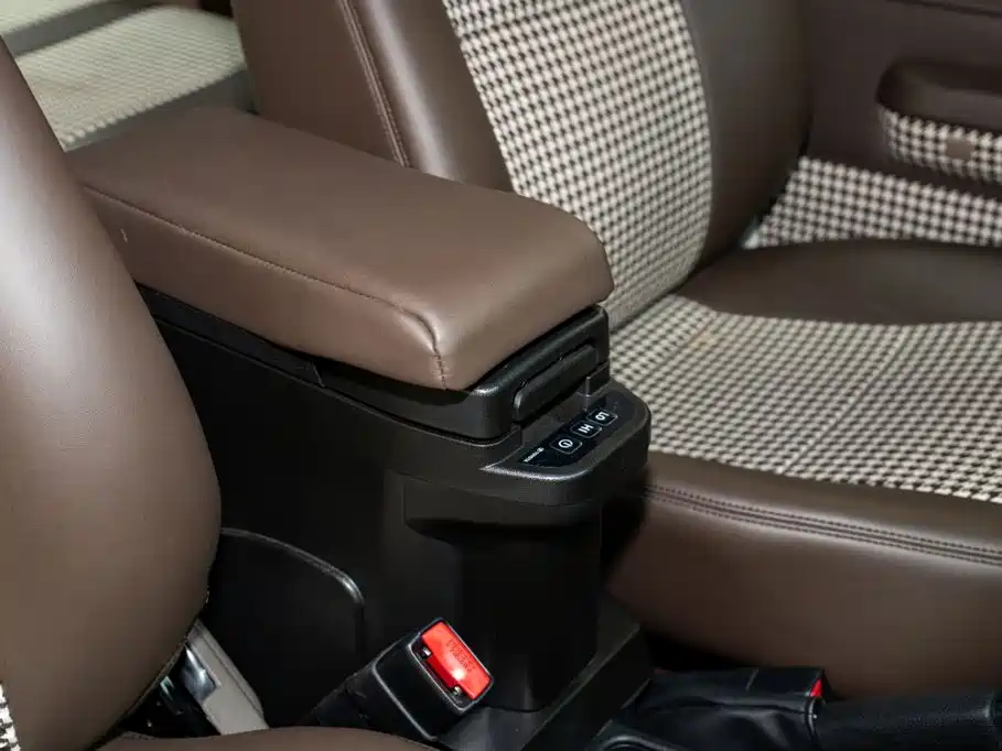 Toyota Land Cruiser — миниатюра 16