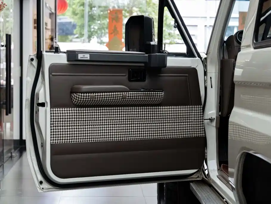 Toyota Land Cruiser — миниатюра 11