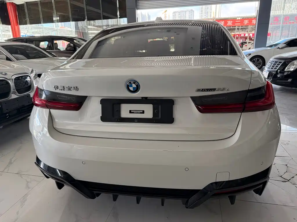 BMW i3 — миниатюра 8
