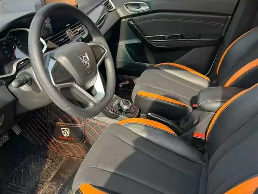 Baojun 310 2017 1.5L AT Comfort