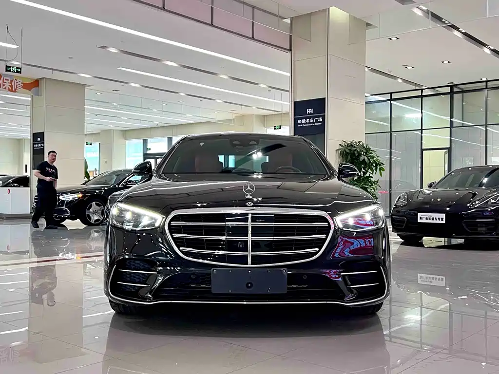 Mercedes-Benz S-Class — миниатюра 2