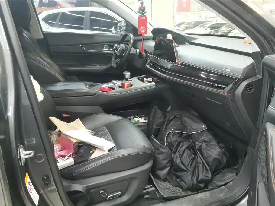 CHANGAN UNI K SMART IDD