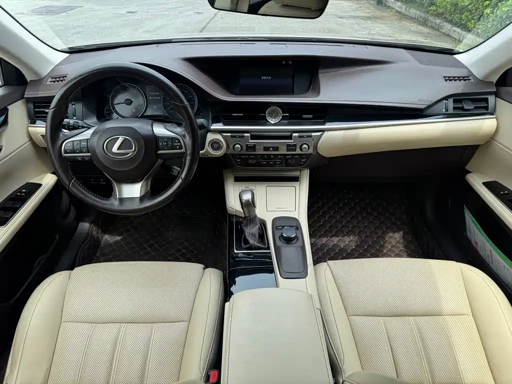 Lexus ES — фотографии объявления, Фото 14