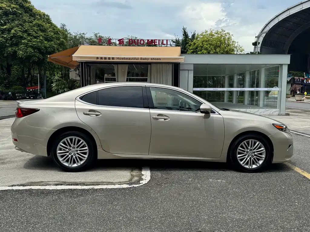 Lexus ES — фотографии объявления, Фото 18