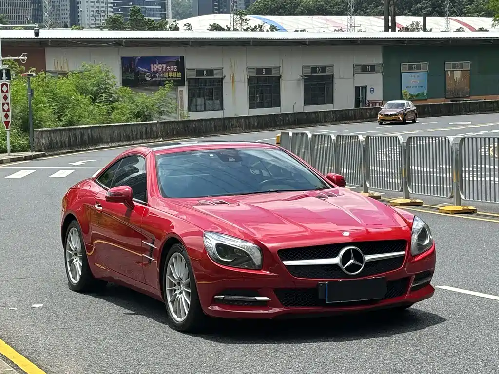 Mercedes-Benz SL-Class — миниатюра 24