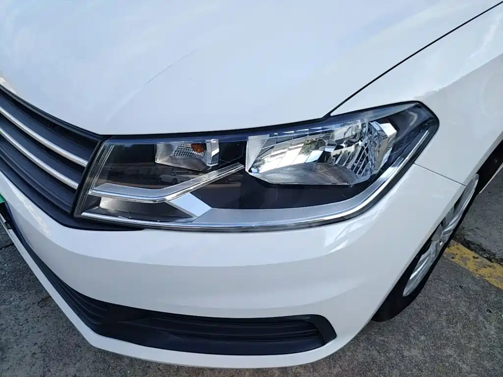 Volkswagen Santana — миниатюра 24