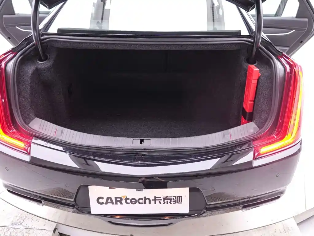 Cadillac XTS — миниатюра 23