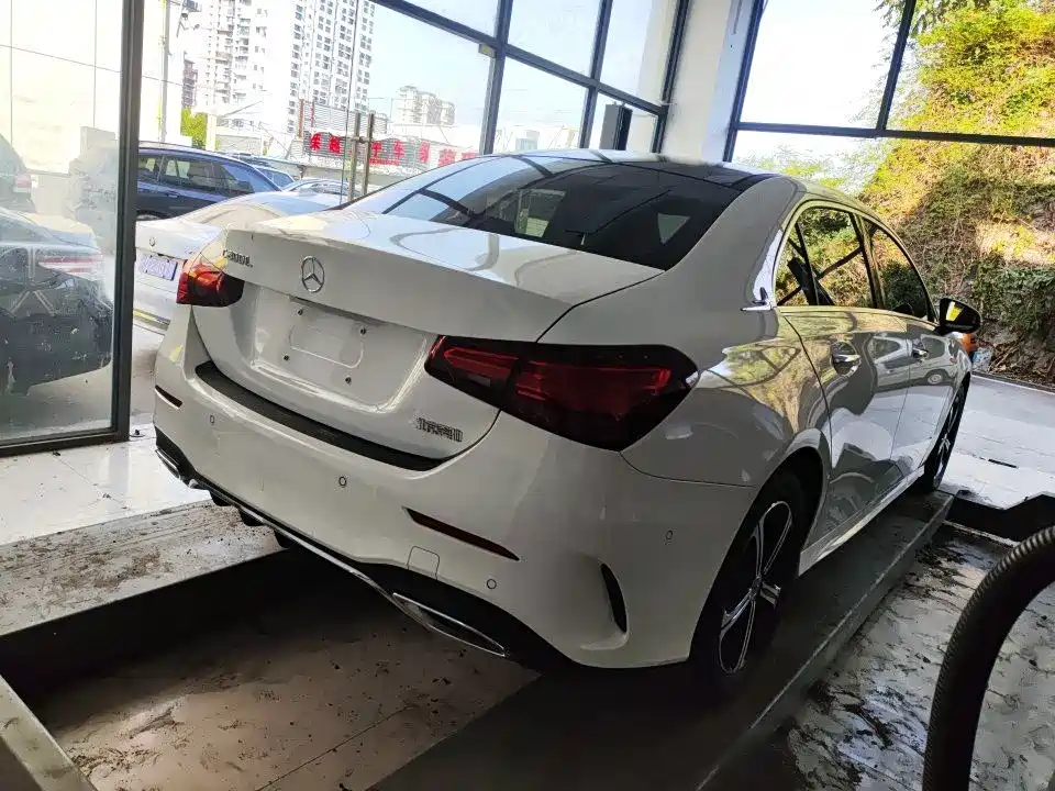 Mercedes-Benz A-Class — миниатюра 6