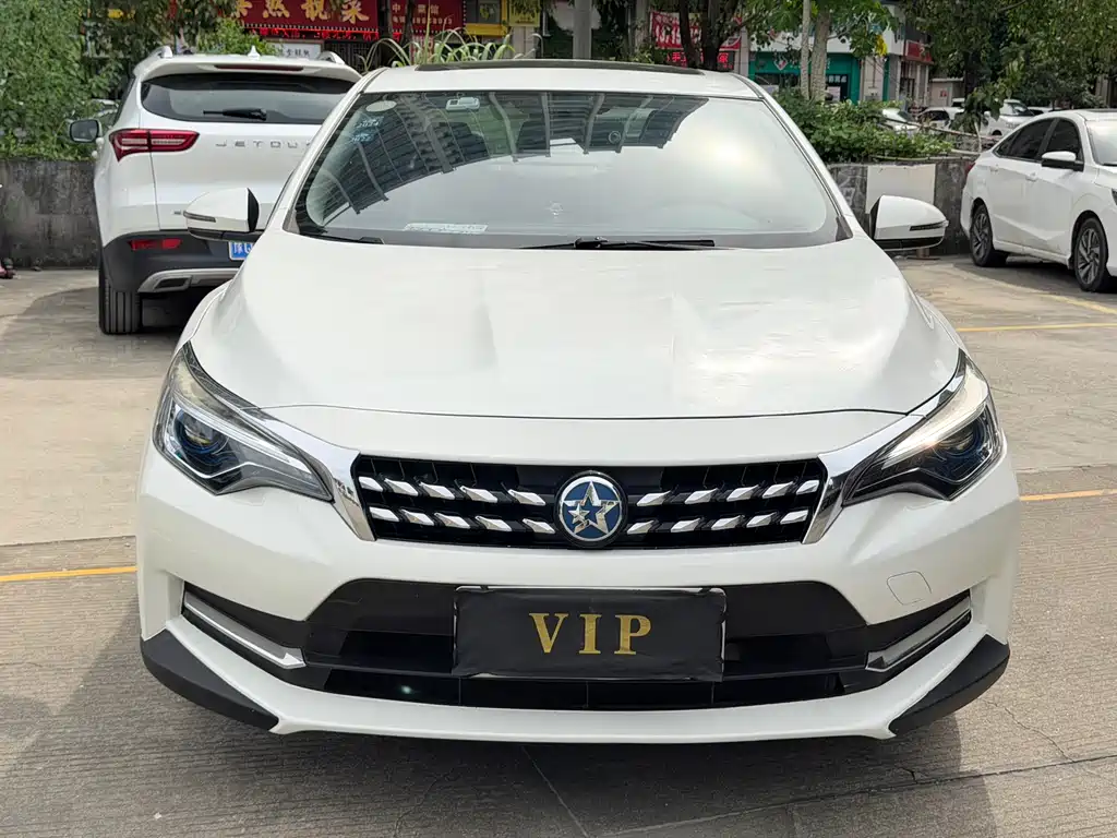 Venucia D60 — миниатюра 2