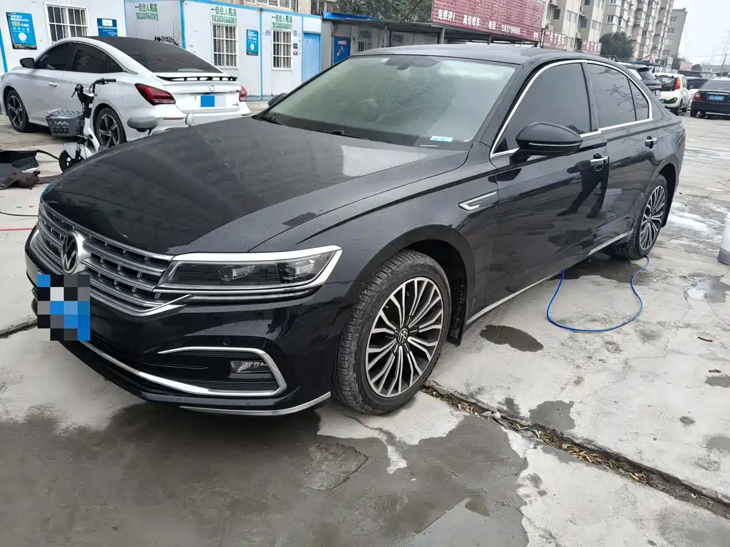 VOLKSWAGEN HUIANG