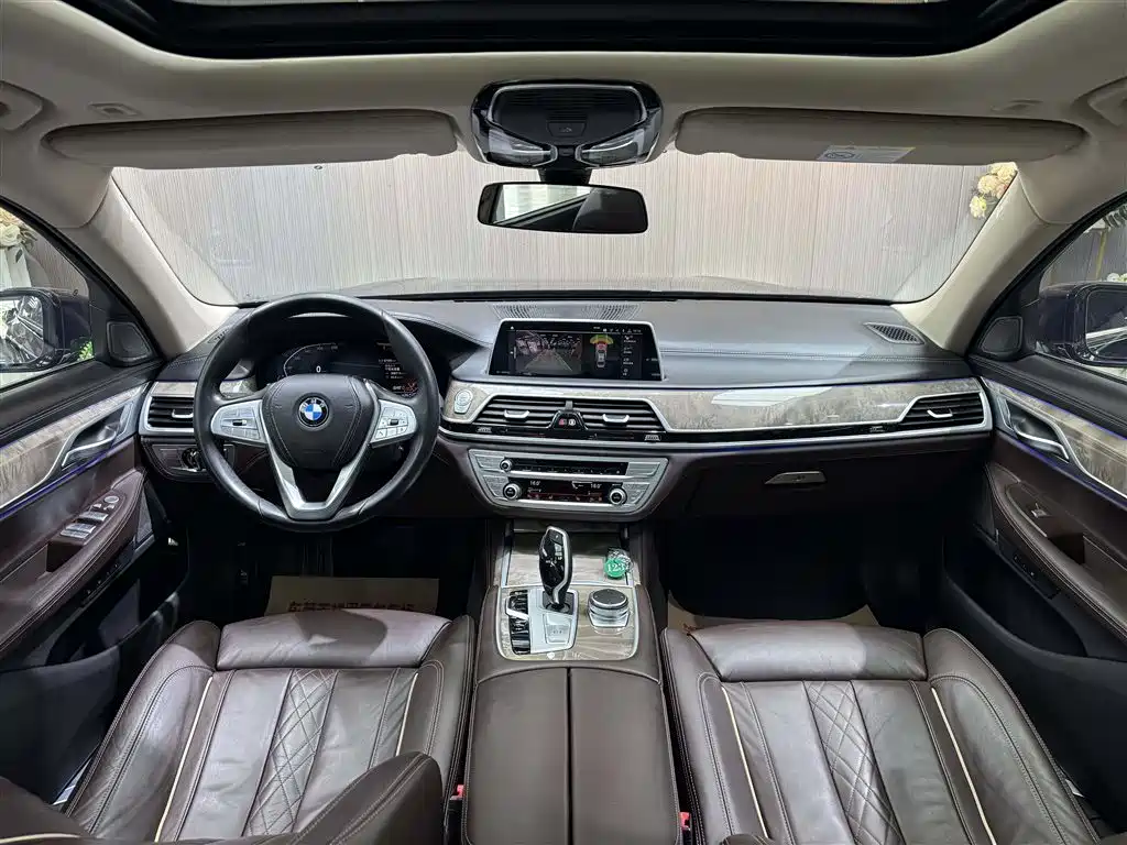 BMW 7 Series 7 2019 740Li Lead Luxury