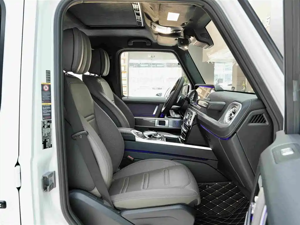 Mercedes-Benz G-Class — миниатюра 12