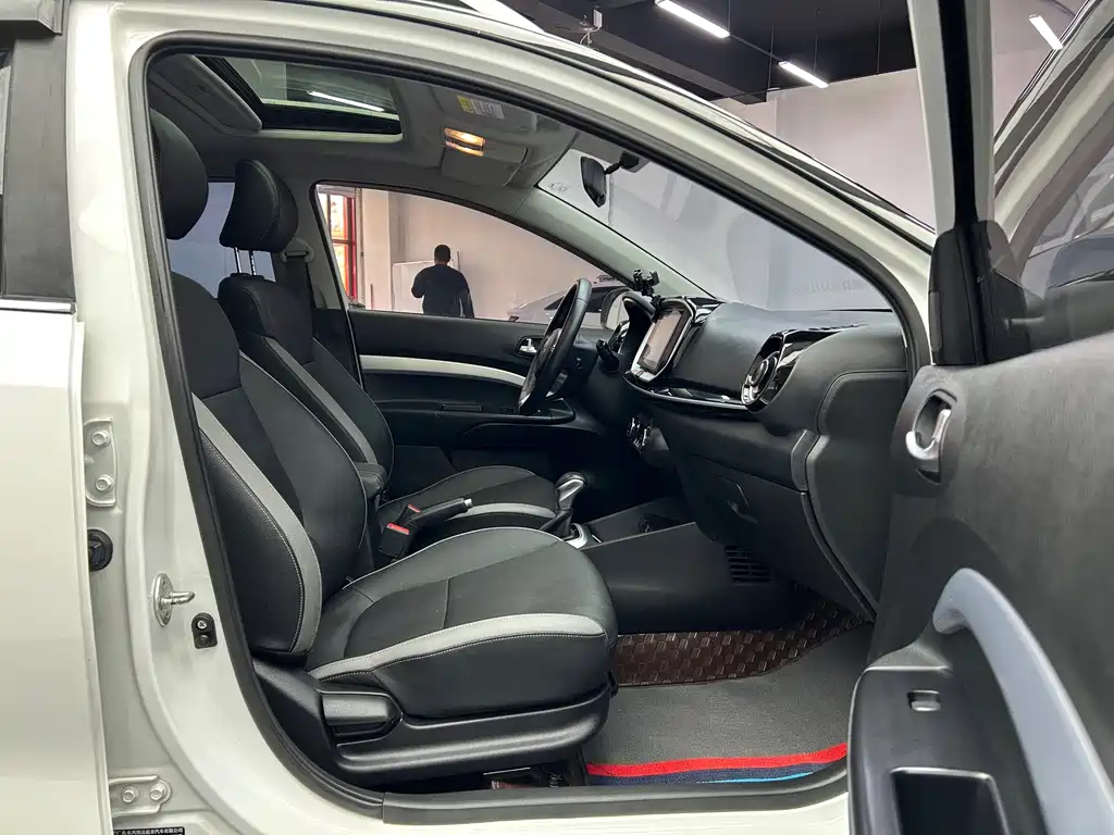 Kia KX1 - фото 19
