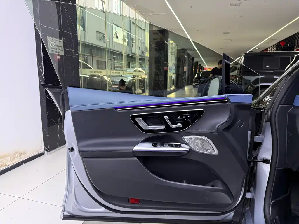 Mercedes-Benz EQE — миниатюра 13