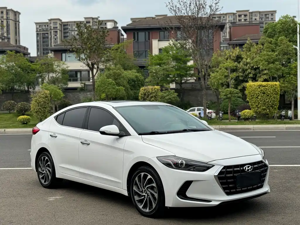 Hyundai Elantra 2020 1.5L CVT Elite