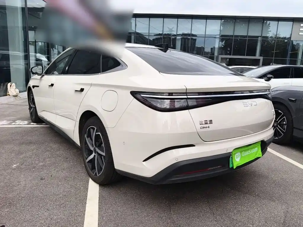 BYD Seal 07 DM-i — миниатюра 5