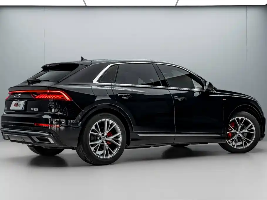 Audi Q8 — миниатюра 7