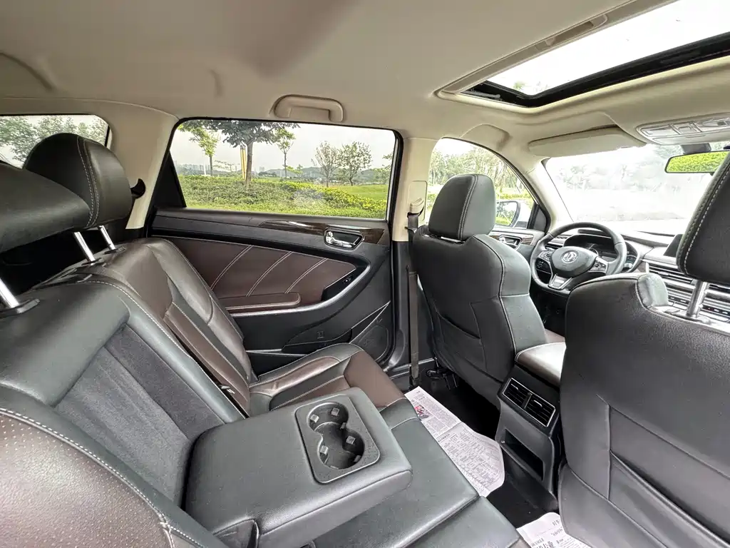 Fengon 580 1.5T CVT Luxury Type, фото 18
