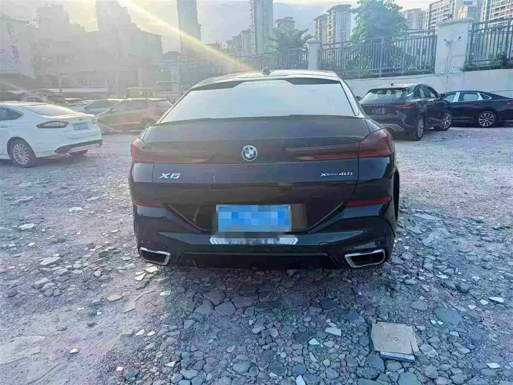 BMW X6 — миниатюра 5