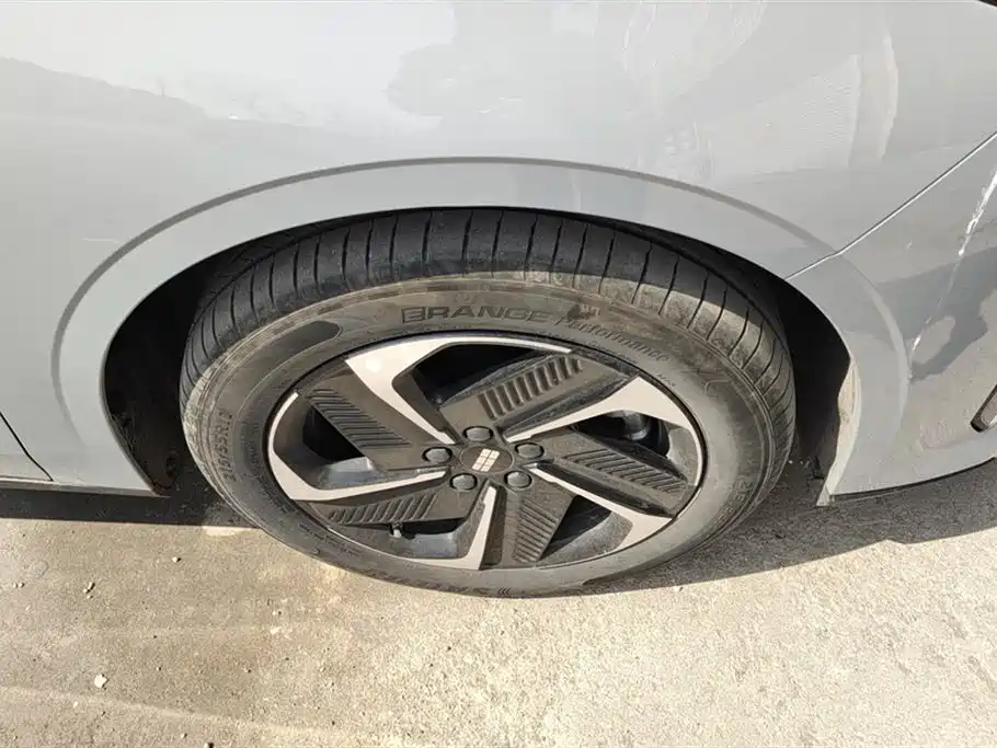 GEELY GALAXY GALAXY L6