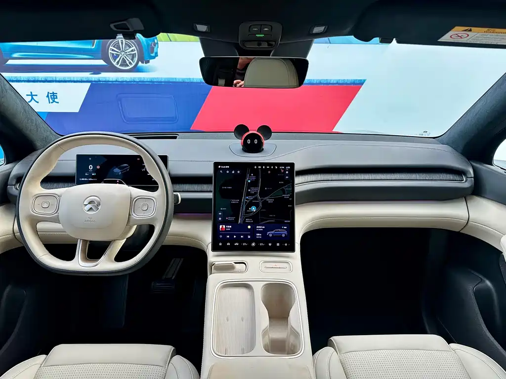 NIO ES6 — миниатюра 17