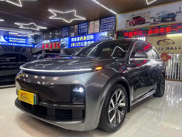 Li Auto IDEAL L8 2024