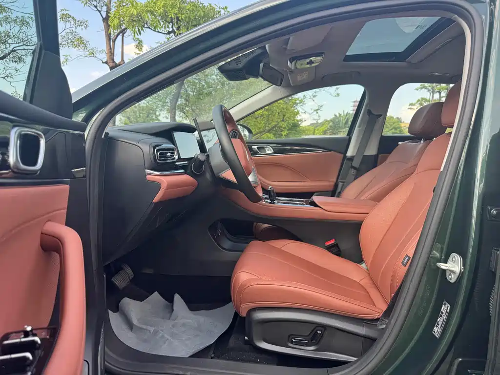 Geely Emgrand - фото 10