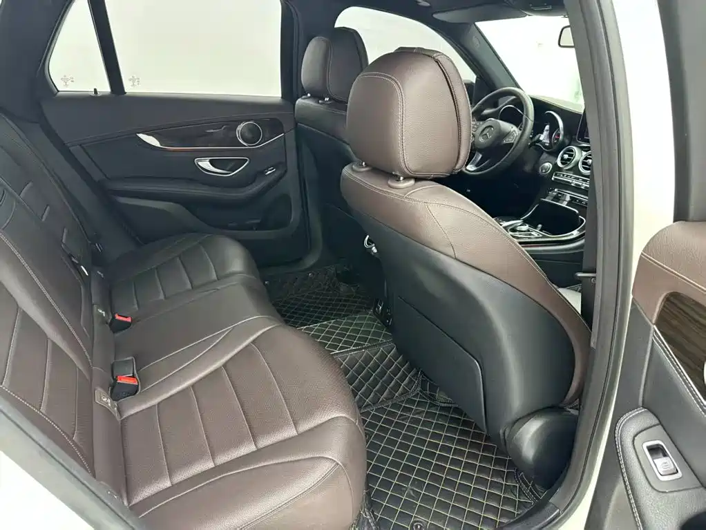 Mercedes-Benz GLC — миниатюра 7