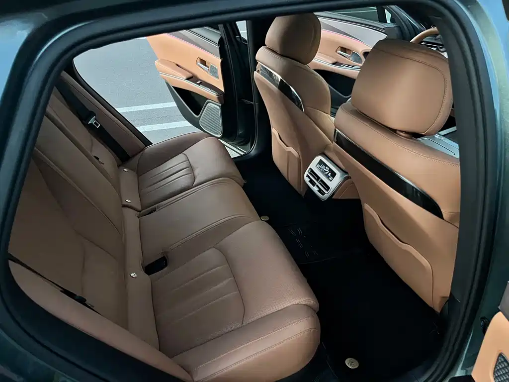 BYD Han L — миниатюра 16