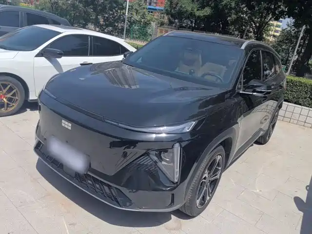 2024 Geely Galaxy L7